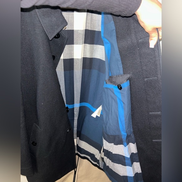 Burberry Men's Black Trench Coat - Picture 4 of 7